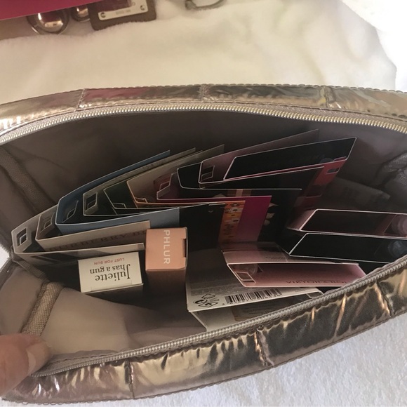 Sephora perfume 16 sampler and Gift makeup bag. Does NOT include certificate - Picture 6 of 8